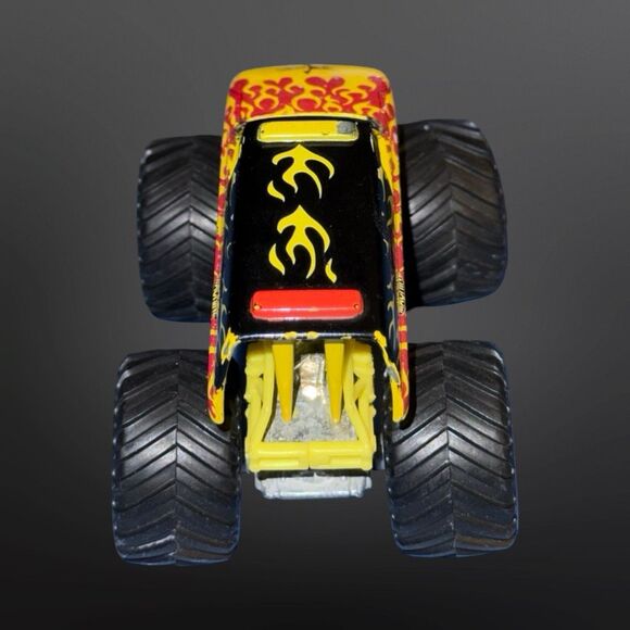 Hot Wheels Monster Jam Diecast Metal Base Nitro Machine Monster Truck 1:64 A26 - Picture 8 of 10